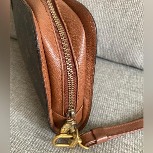 Authentic Louis Vuitton Clutch - Picture 4 of 16